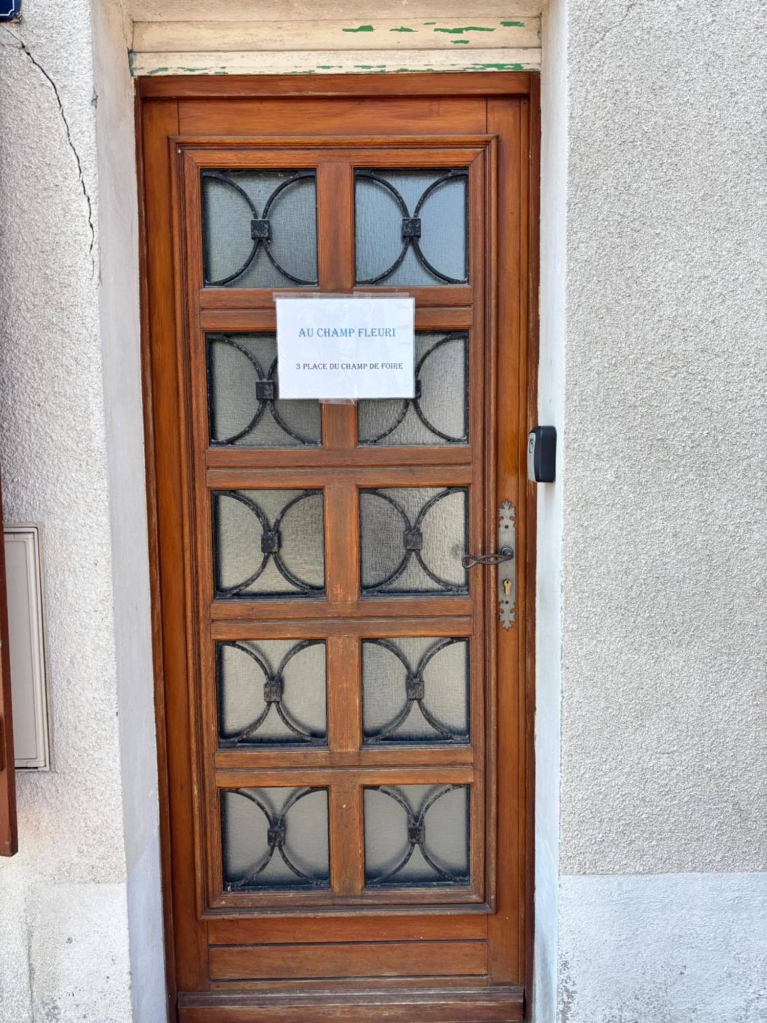 Au Champ Fleuri Apartment Bracieux Exterior foto